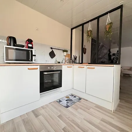 Vendays, De Charme Lägenhet *